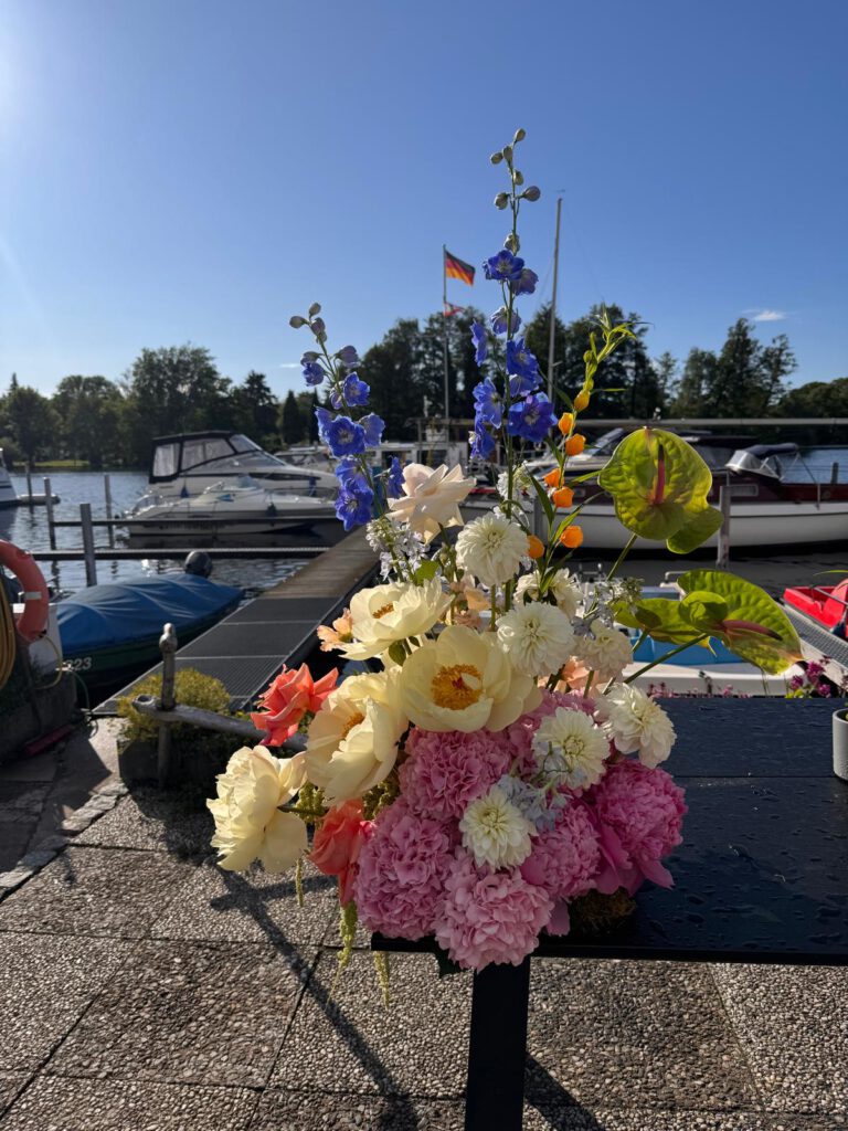 flower Island arrangement boat yacht wedding