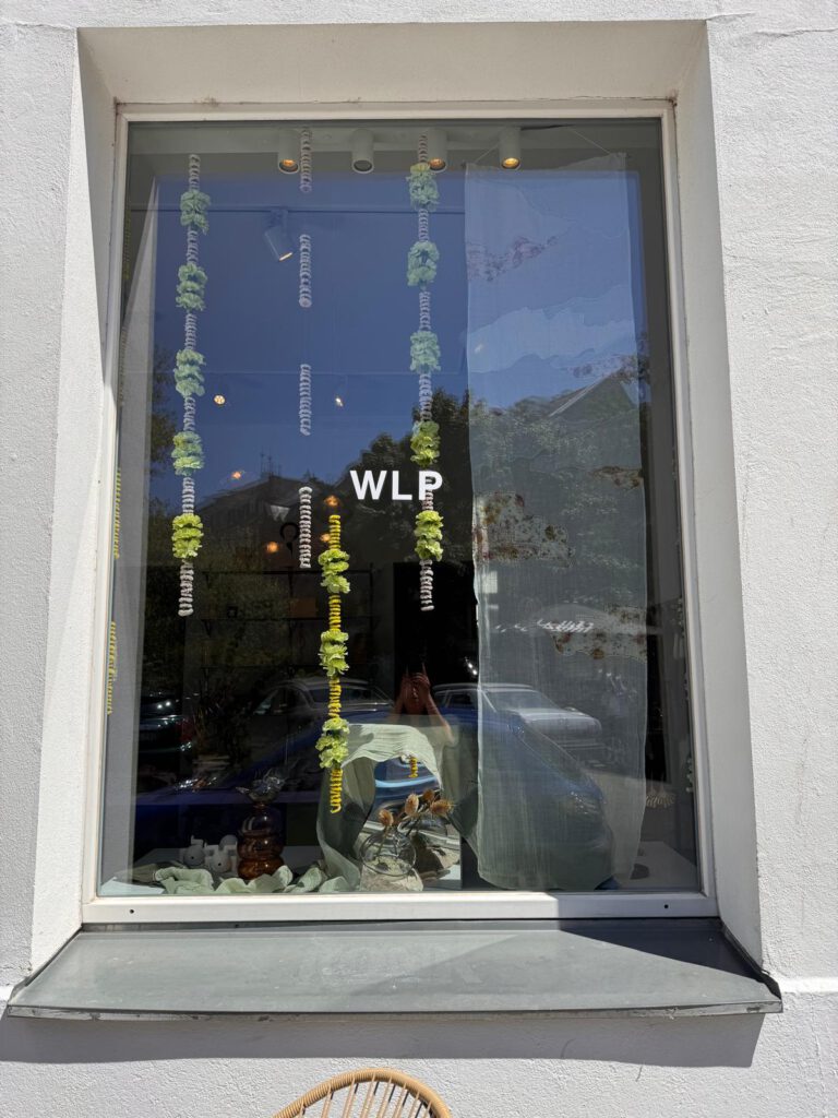 flower garland shopwindow